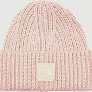NWT UGG Women's Chunky Rib Beanie
